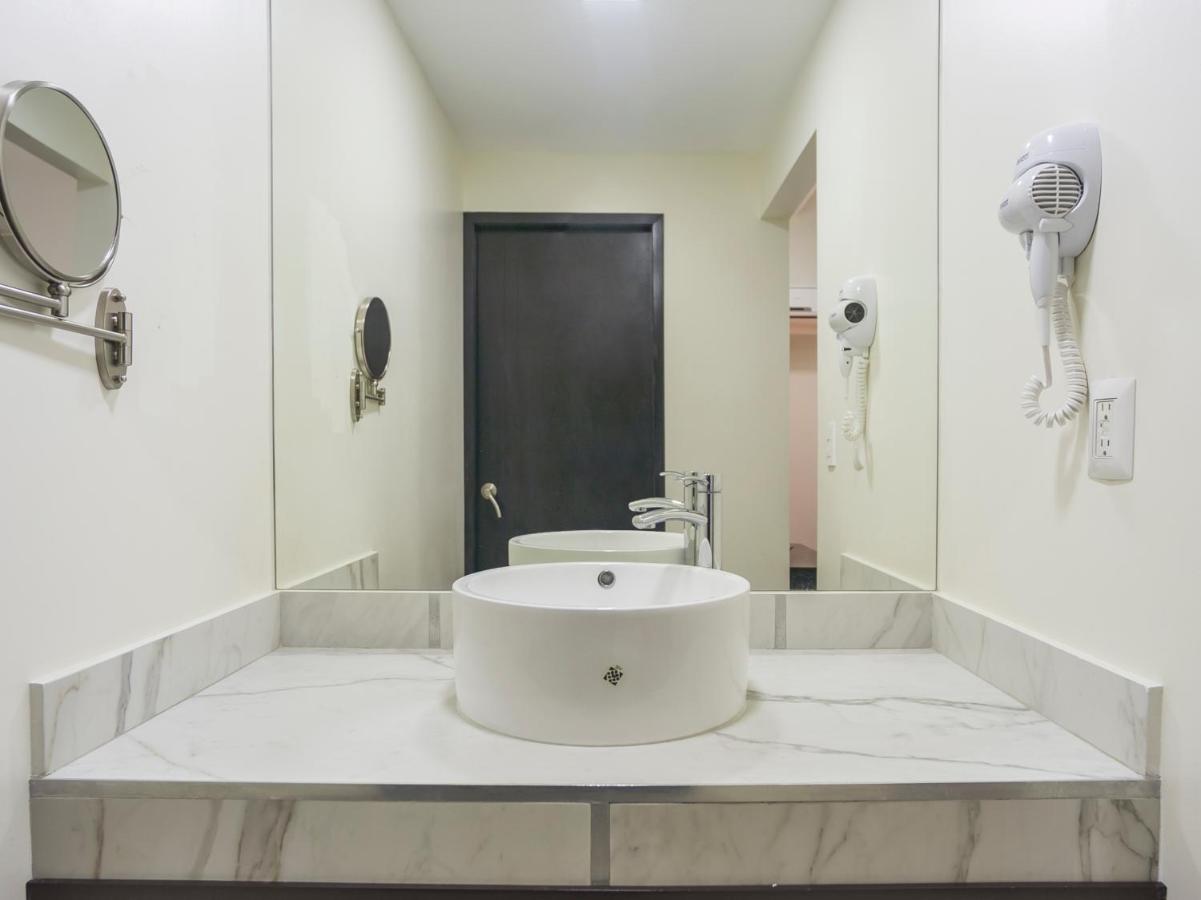 Smart Hotel Μοντερέι Εξωτερικό φωτογραφία